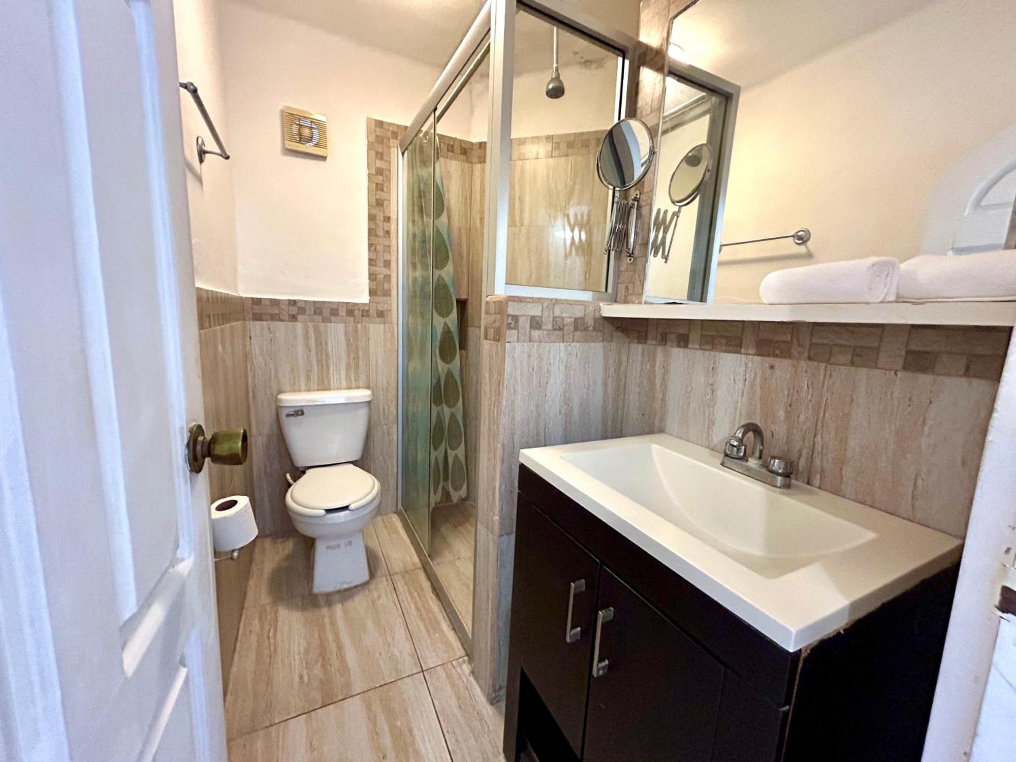 Habitación Triple con baño privado