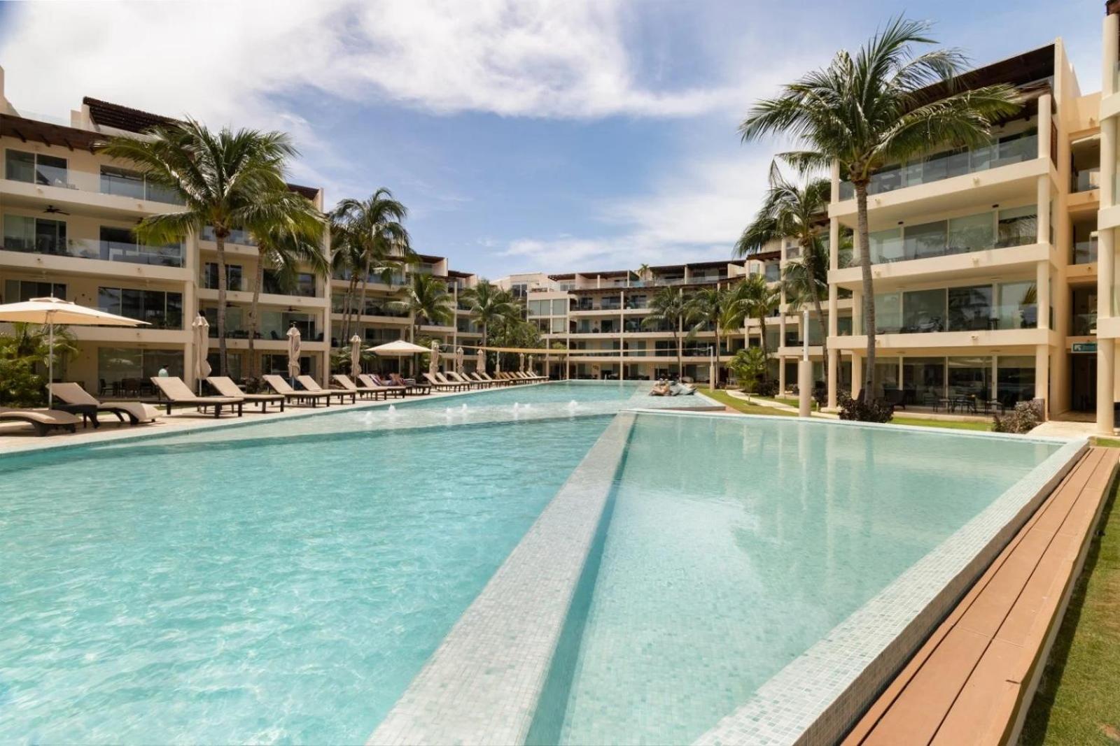 Two-Bedroom Apartment Ocean View