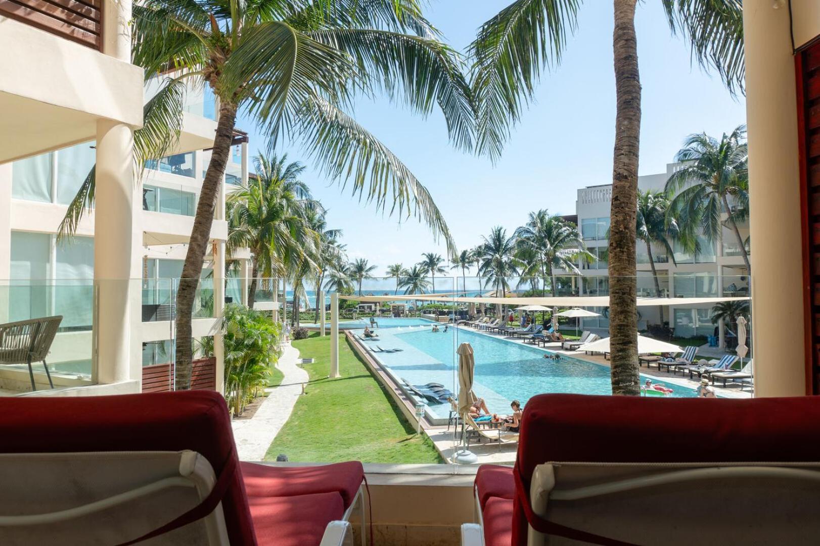 Two-Bedroom Apartment Ocean View