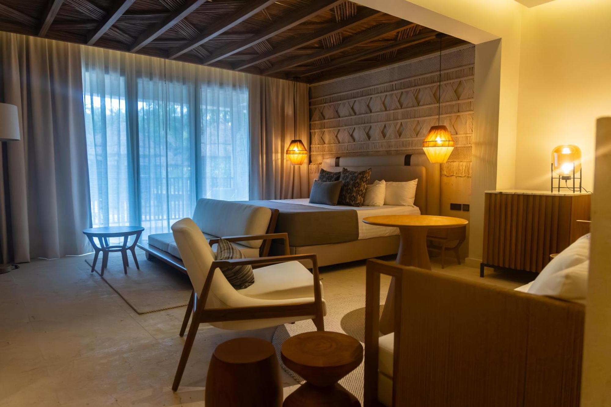 Laguna VIlla Suite Adults Only 18 years old