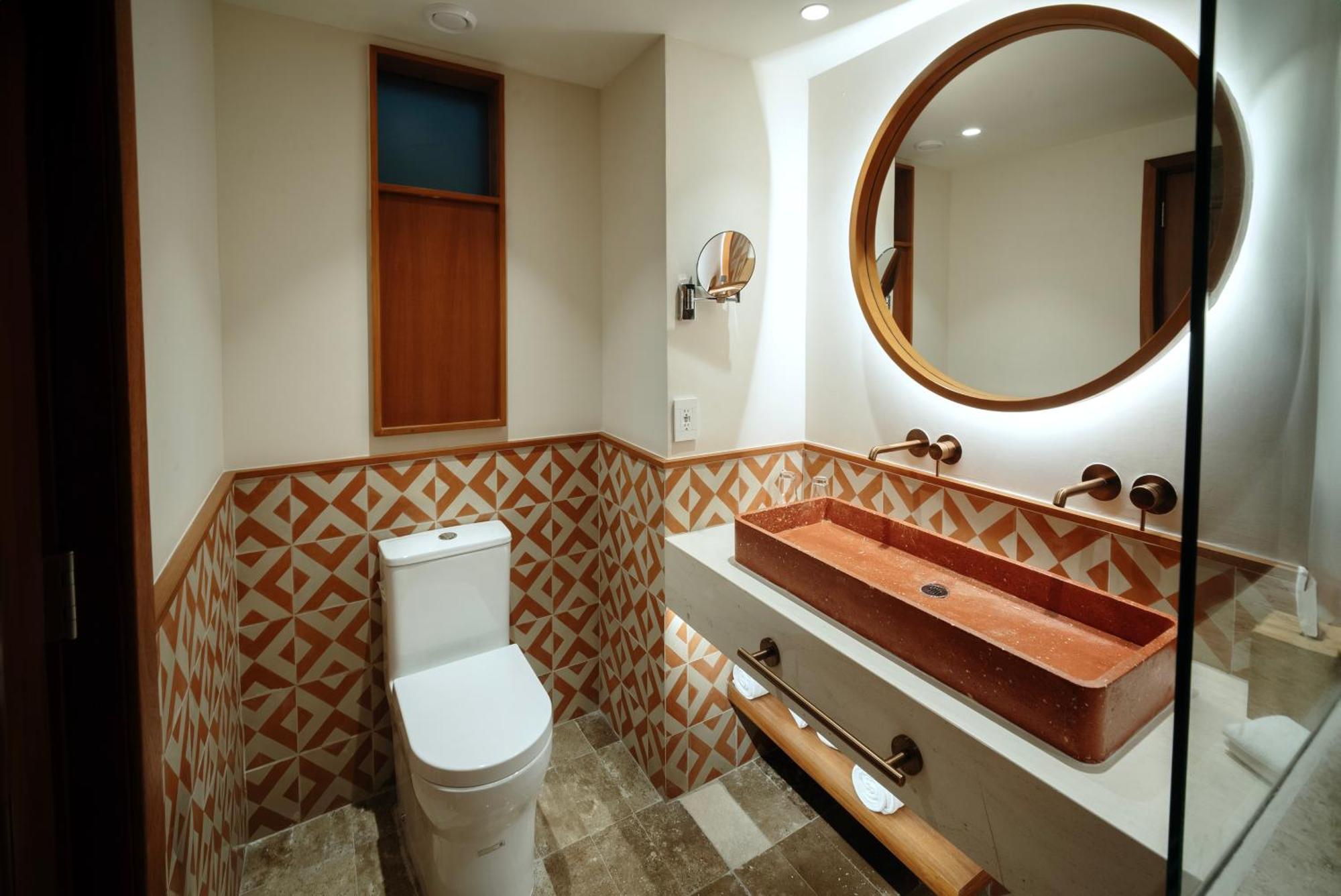 Junior Suite Ocean Front Beach Access