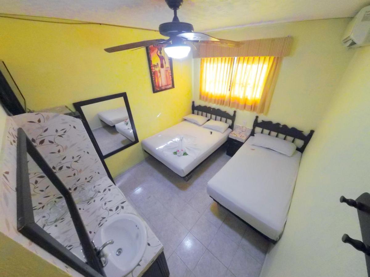 Alojamiento con cama doble y cama individual