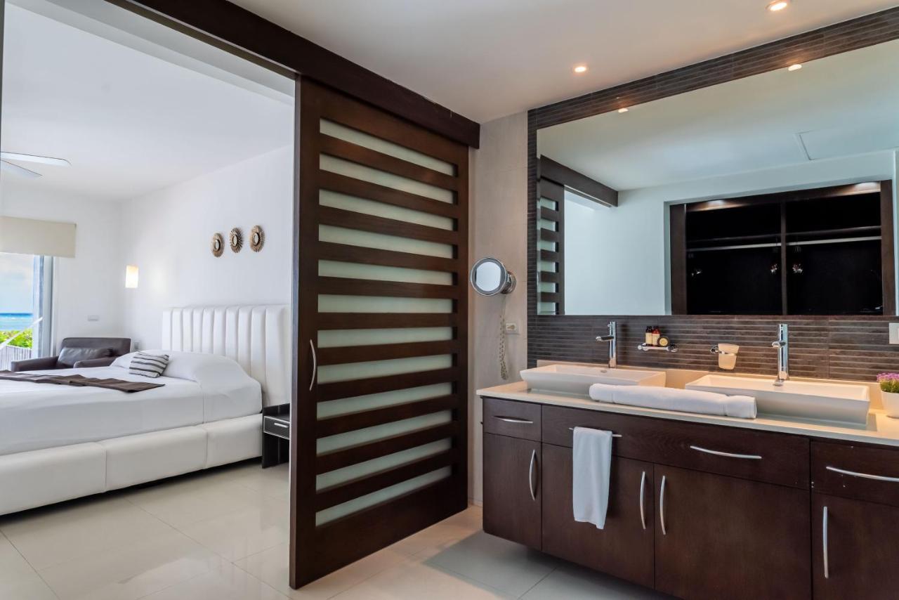 Apartamento con 2 dormitorios - Frente al mar