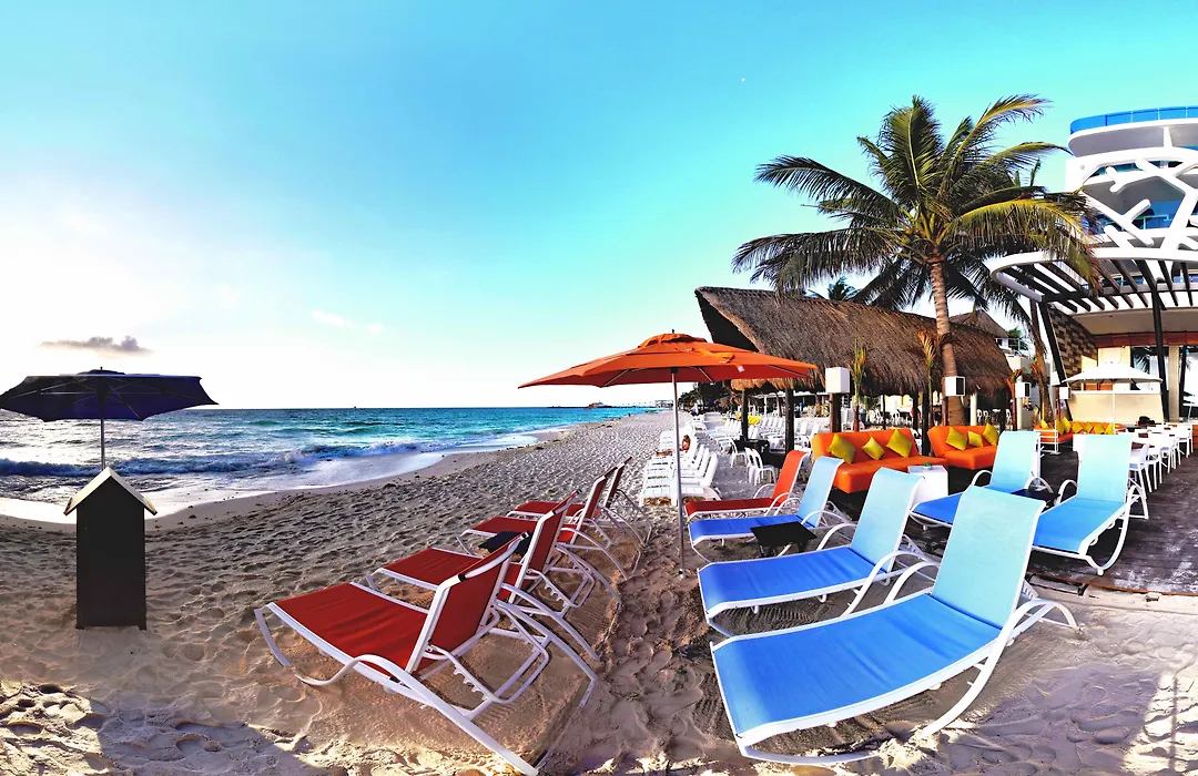 We Uniq Hotel El Carmen Adults Only-1