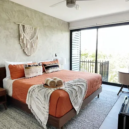 Urban Towers - Brand New Contemporary Apartment In Downtown-3