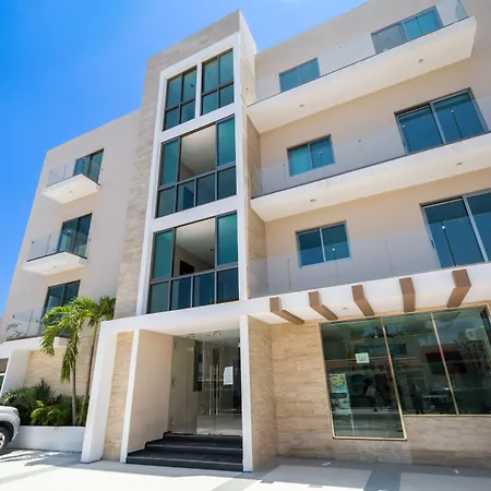 Palmarena Rooms & Residences - Long Stay Comfort With Parking, Sauna, Gym & Pool - Steps From 5Th Avenue-2