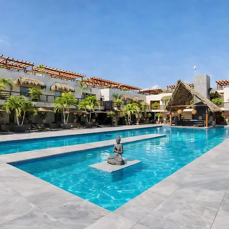 Aldea Thai Downtown Oceanview Residences-3