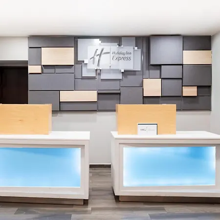Holiday Inn Express&Suites - Playa del Carmen, an IHG Hotel-3