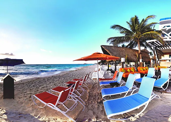 We Uniq Hotel El Carmen Adults Only Playa del Carmen