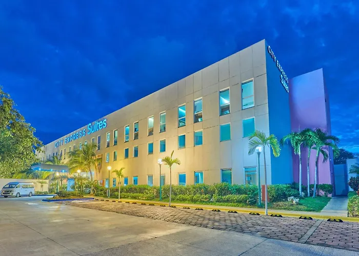 City Express Suites By Marriott Playa Del Carmen